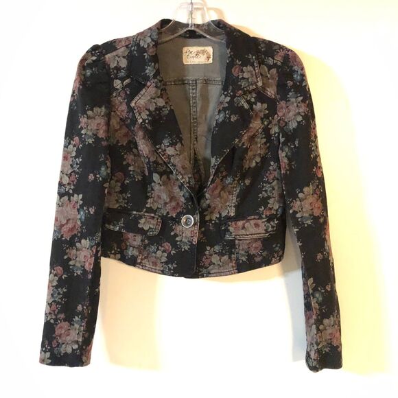 Free People Floral Denim Crop Dark Denim Jacket Size 2 - Picture 2 of 9